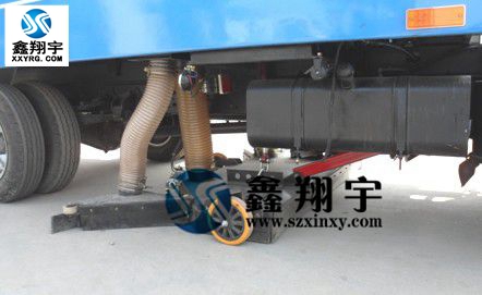 進(jìn)口工業(yè)軟管彈性好耐磨損性強(qiáng)用于掃地車